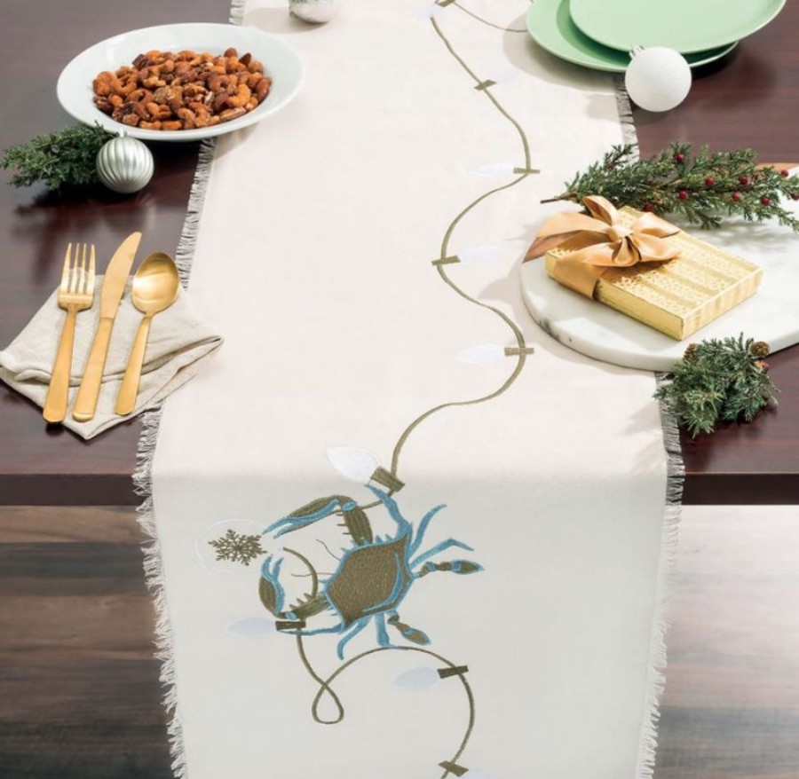 Gifts Rightside Design | Embroidered Holiday Crab Runner