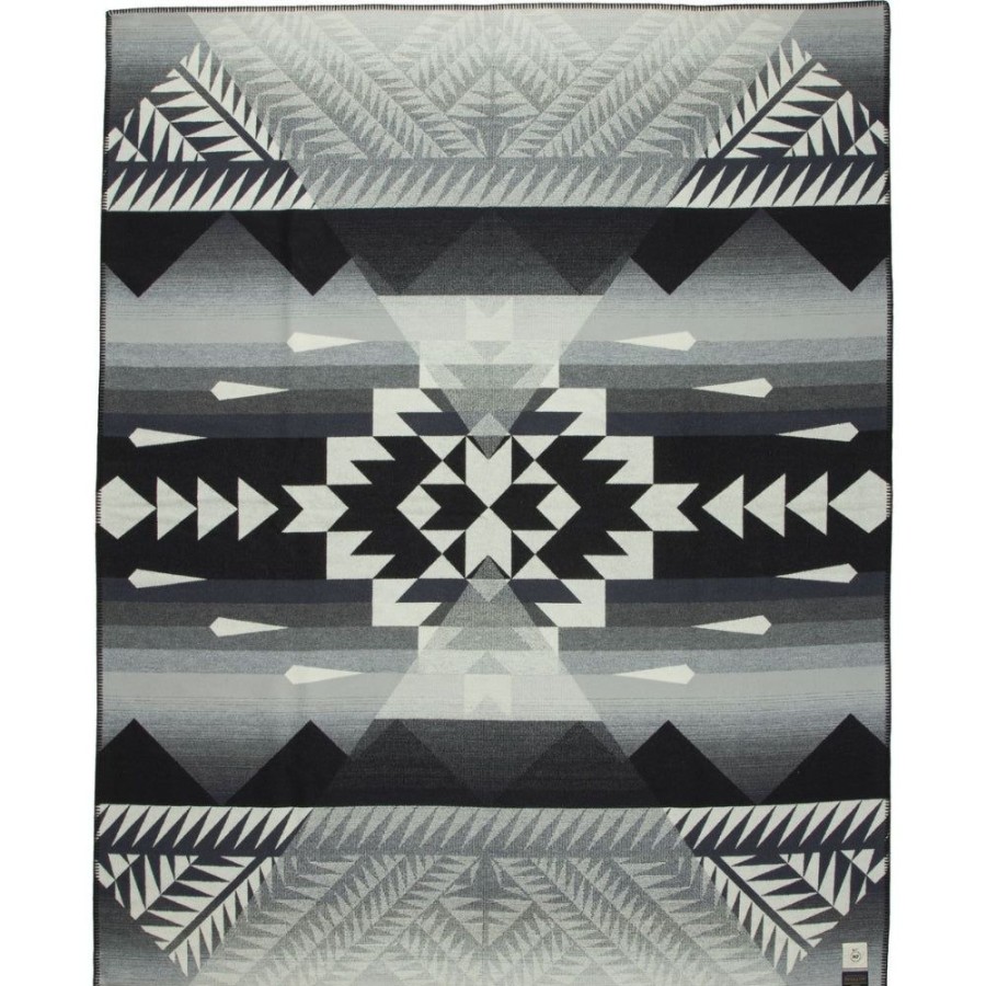 Gifts Pendleton | Pendleton Nike N7 Blanket- 7 Peaks